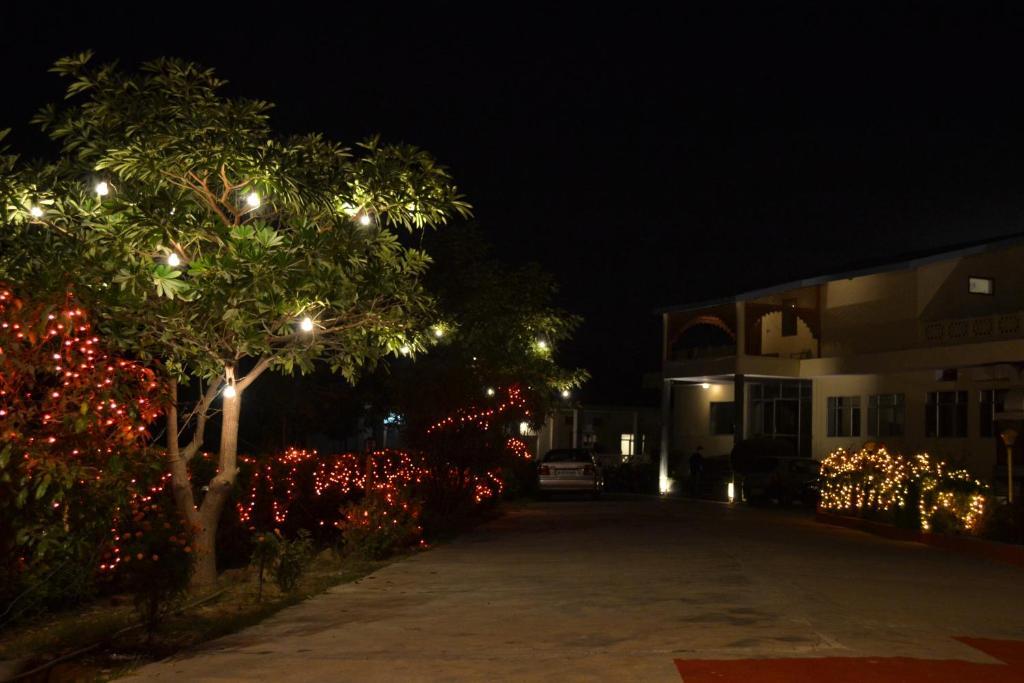 Swaraj Resorts Bharatpur Exterior photo