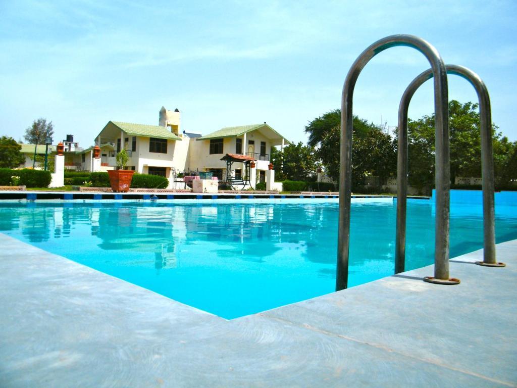 Swaraj Resorts Bharatpur Exterior photo
