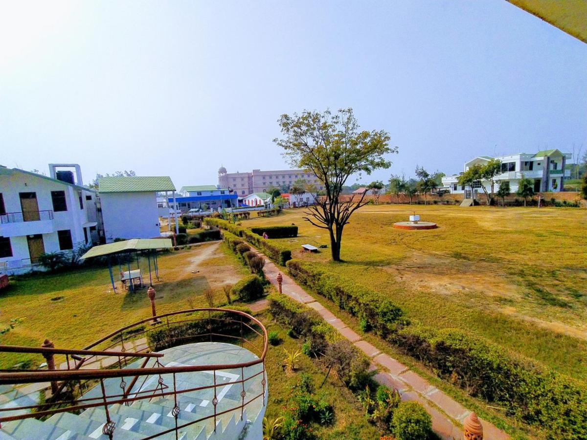 Swaraj Resorts Bharatpur Exterior photo