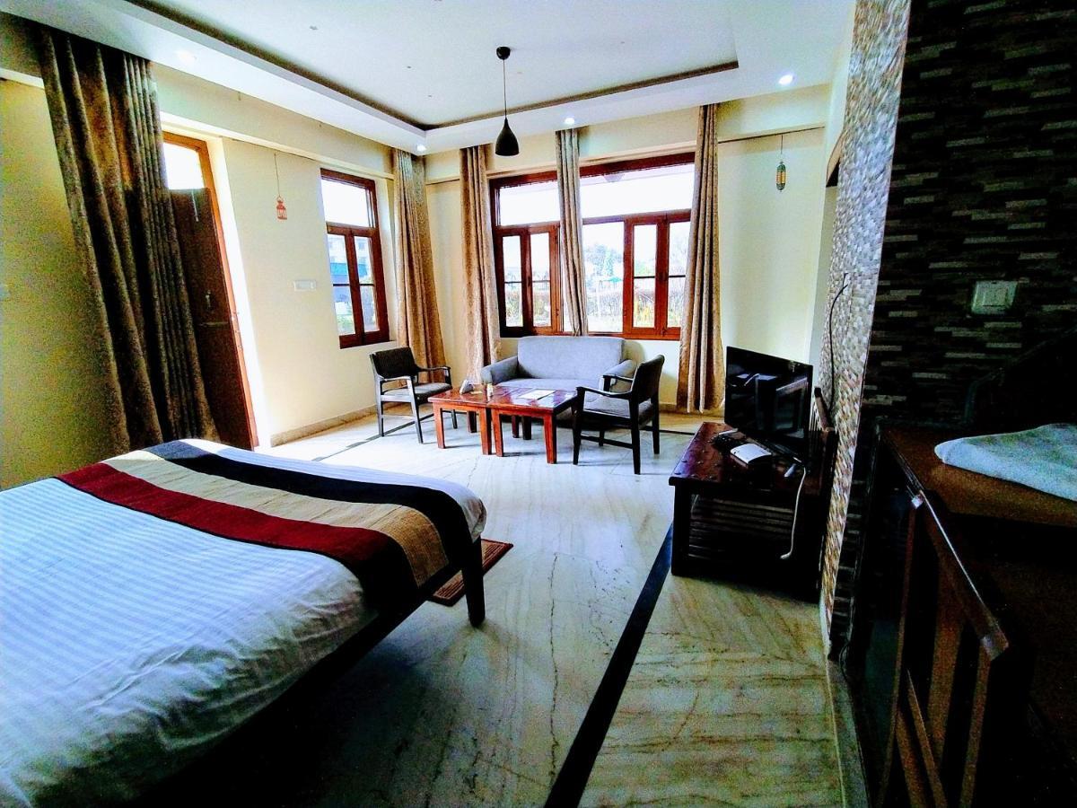 Swaraj Resorts Bharatpur Exterior photo